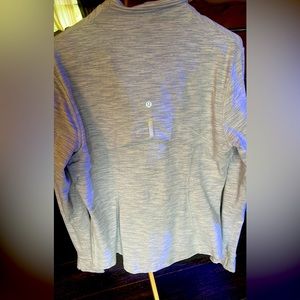 Lululemon jacket no hood